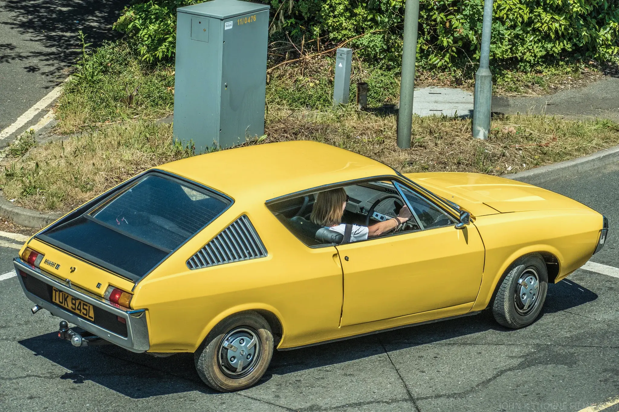 Understanding a Registration Fee Estimator for Beginners - Article image